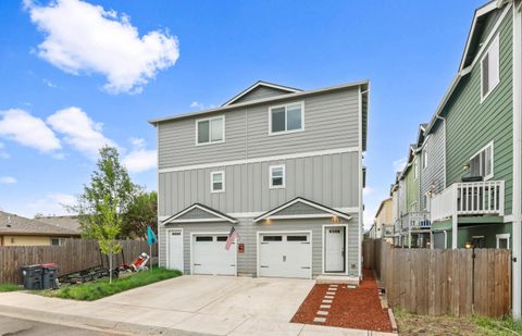 Photo of 7852 Jacqueline Way, White City, OR 97503 (MLS # 220219761)