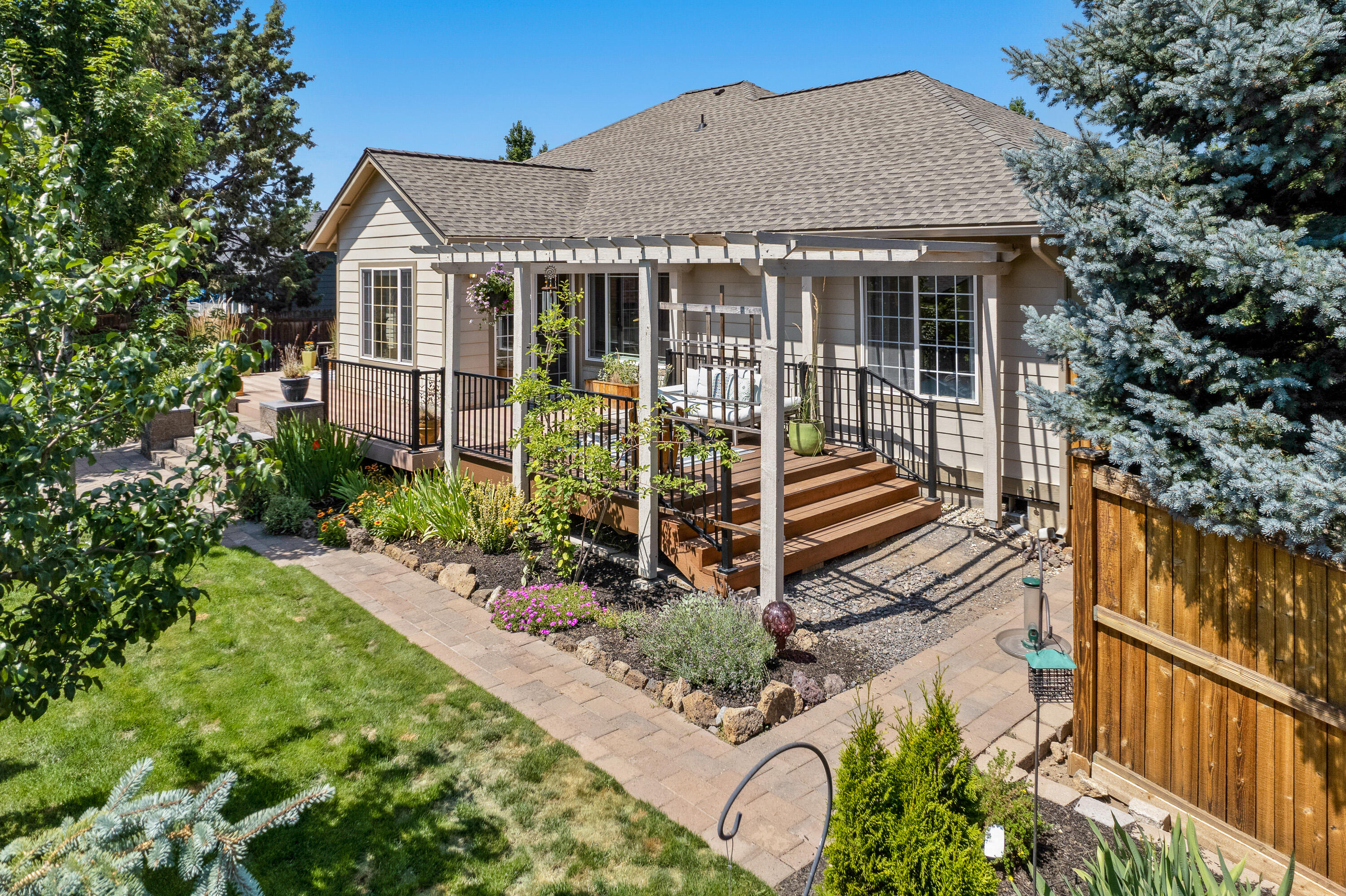 Terrango Glen - Residential