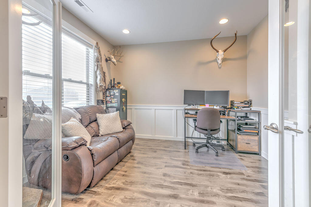 Ironhorse - Residential