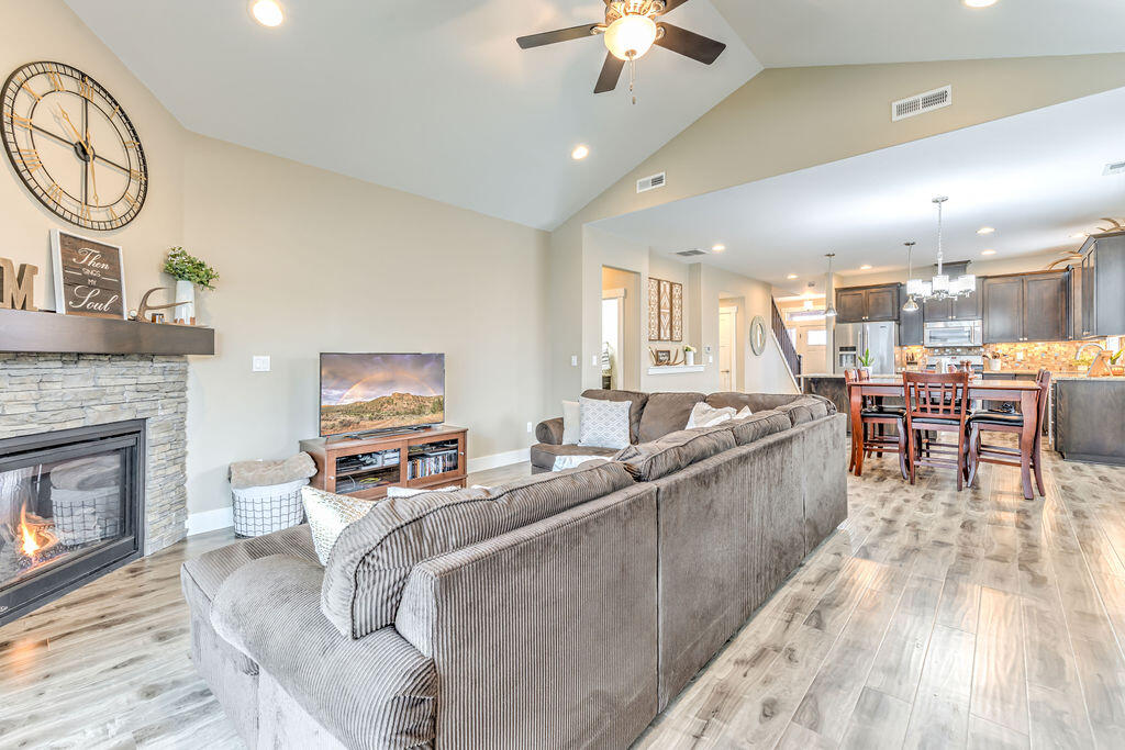 Ironhorse - Residential