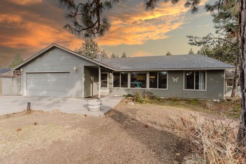 734 SE Manley Place Bend OR 97702