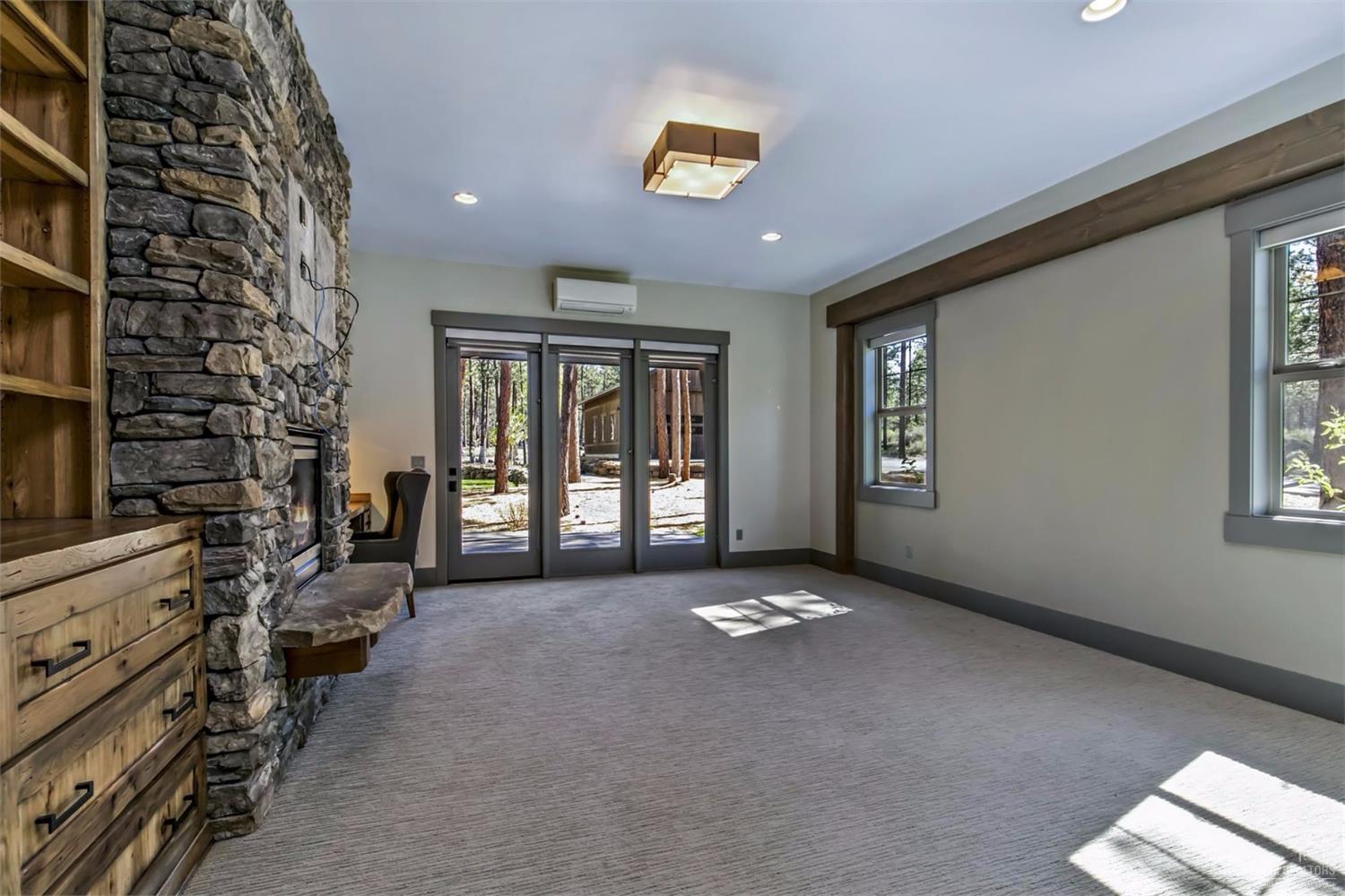 River Bend Estate - Residential