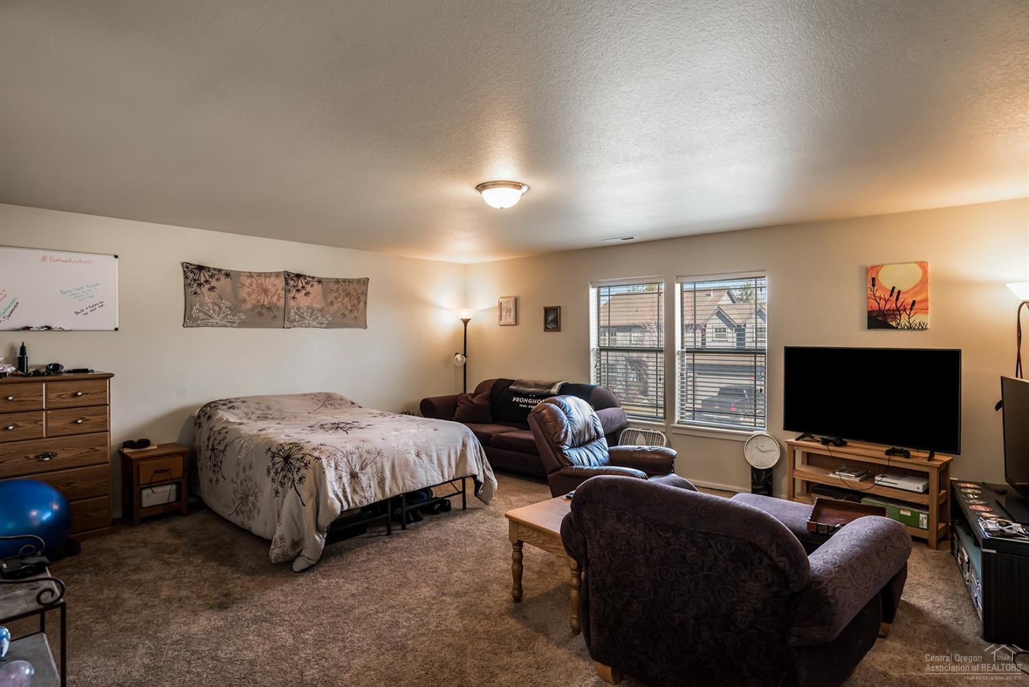 Courtyard Acres - Residential