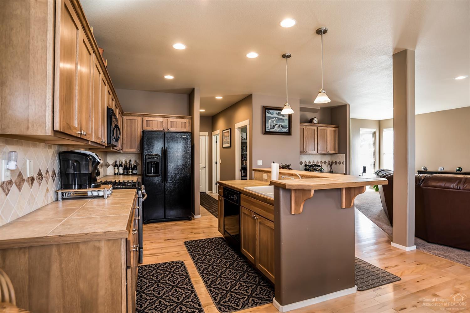 Courtyard Acres - Residential