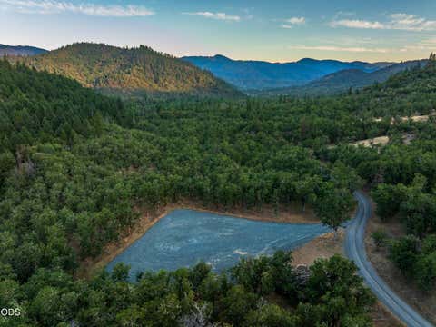 Tiny photo for 2659 Foots Creek L Fork Road, Gold Hill, OR 97525 (MLS # 220225353)