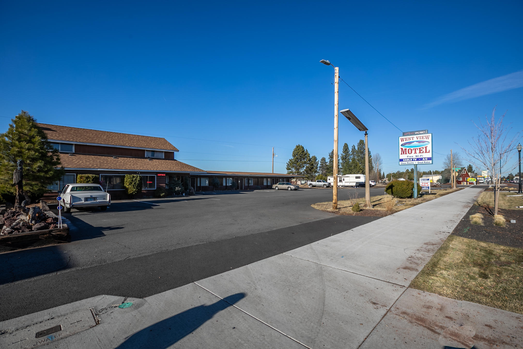 CLAL - Commercial Sale