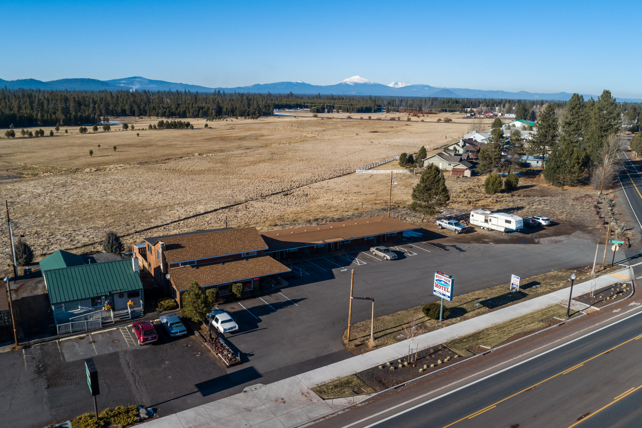 CLAL - Commercial Sale