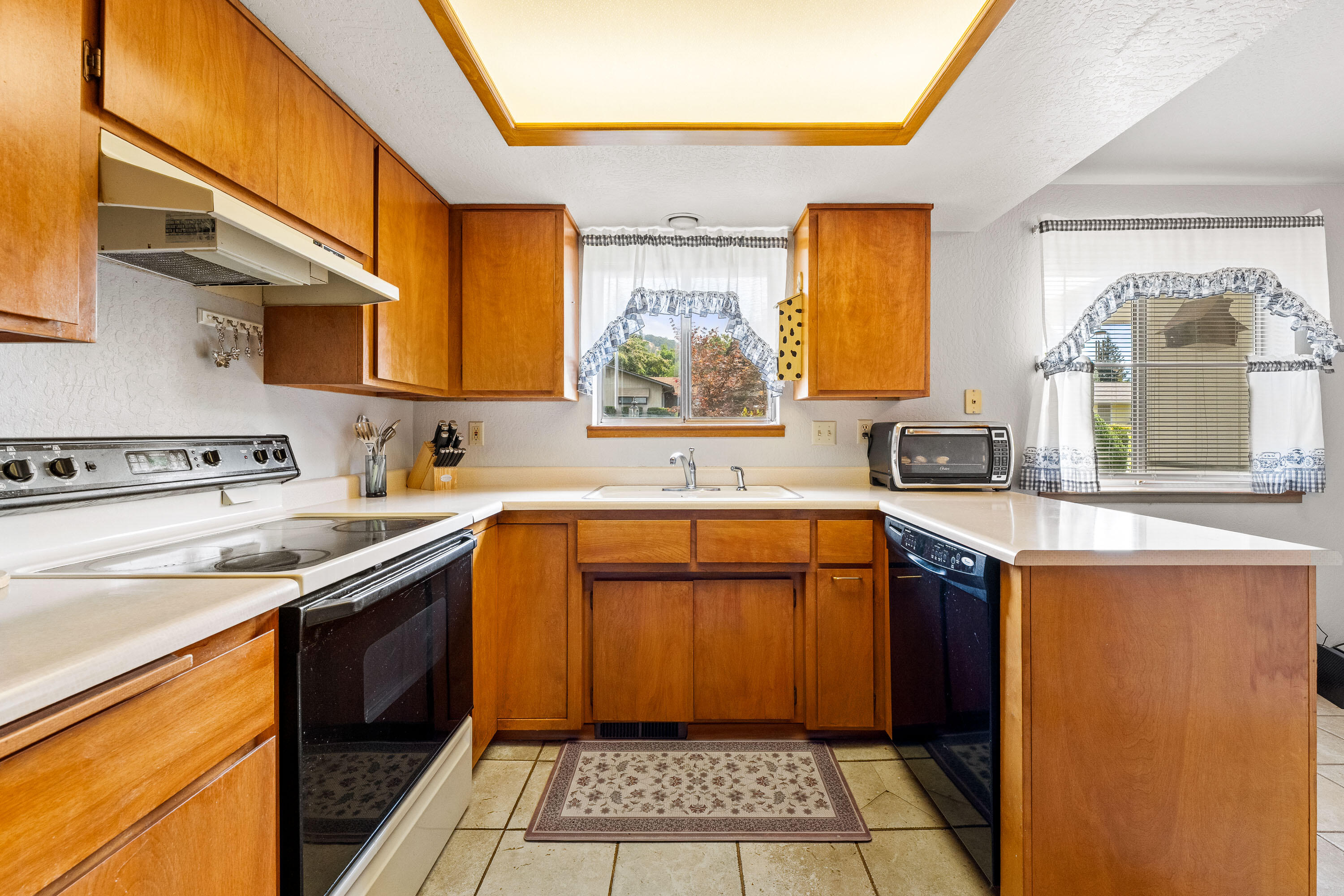 Sovereign Knoll Addition - Residential