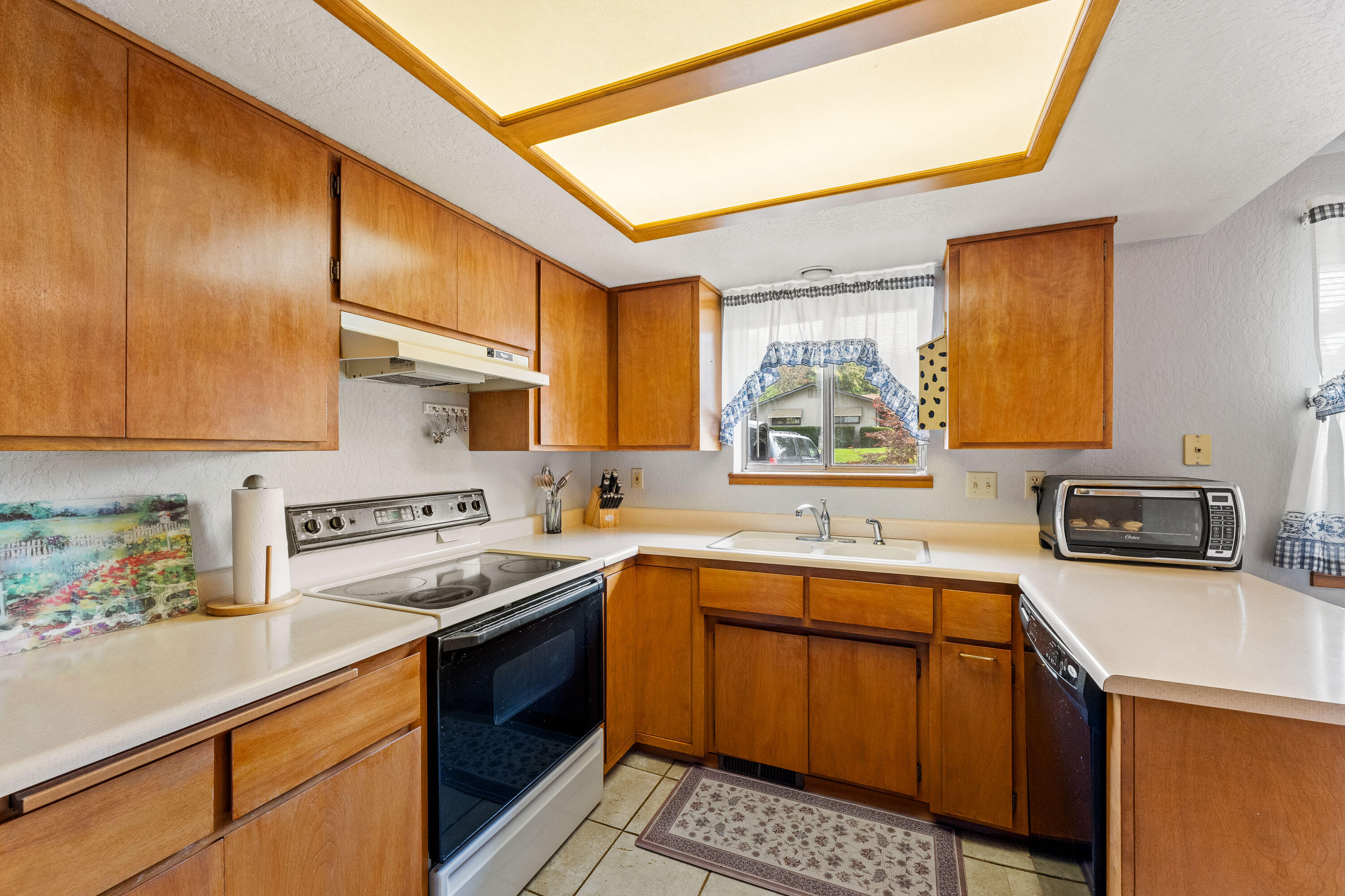 Sovereign Knoll Addition - Residential