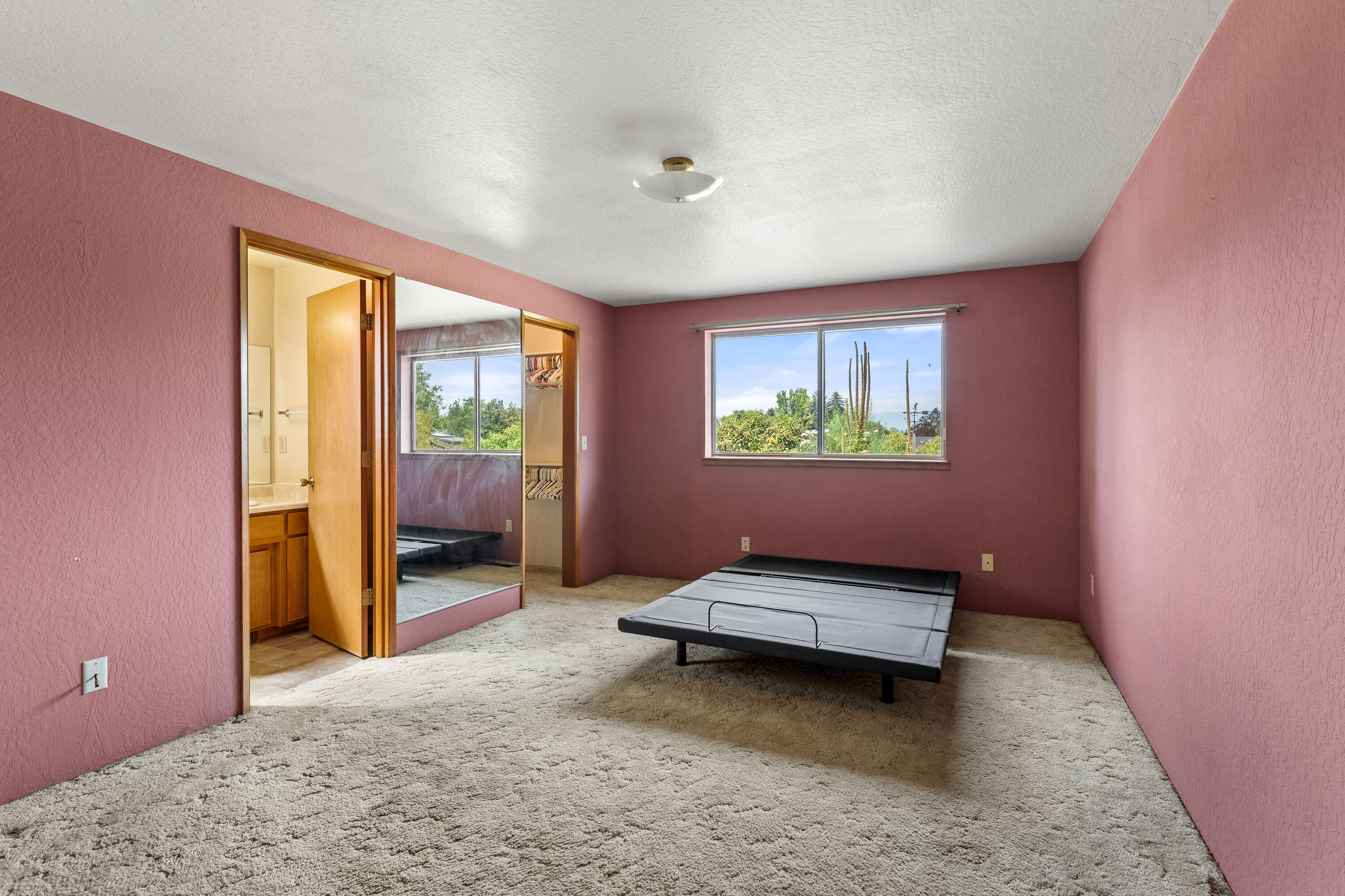 Sovereign Knoll Addition - Residential