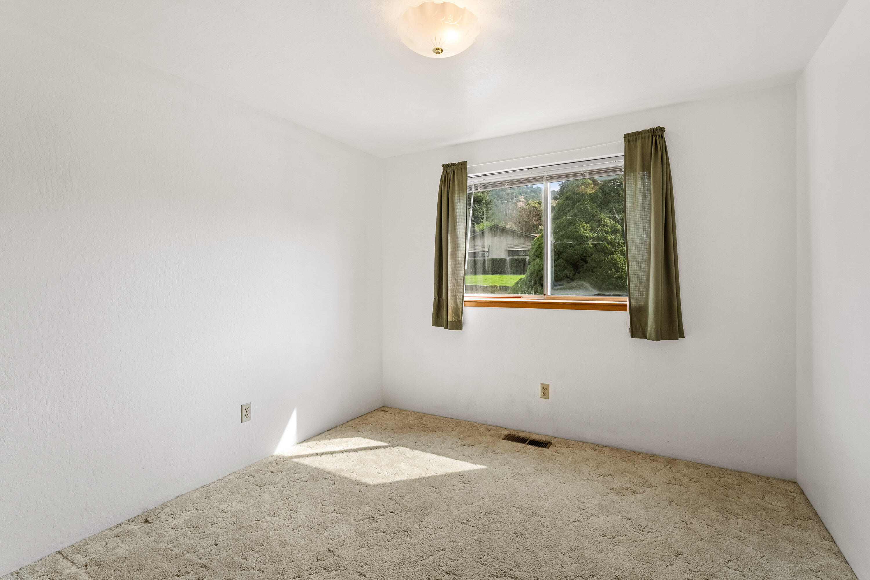 Sovereign Knoll Addition - Residential