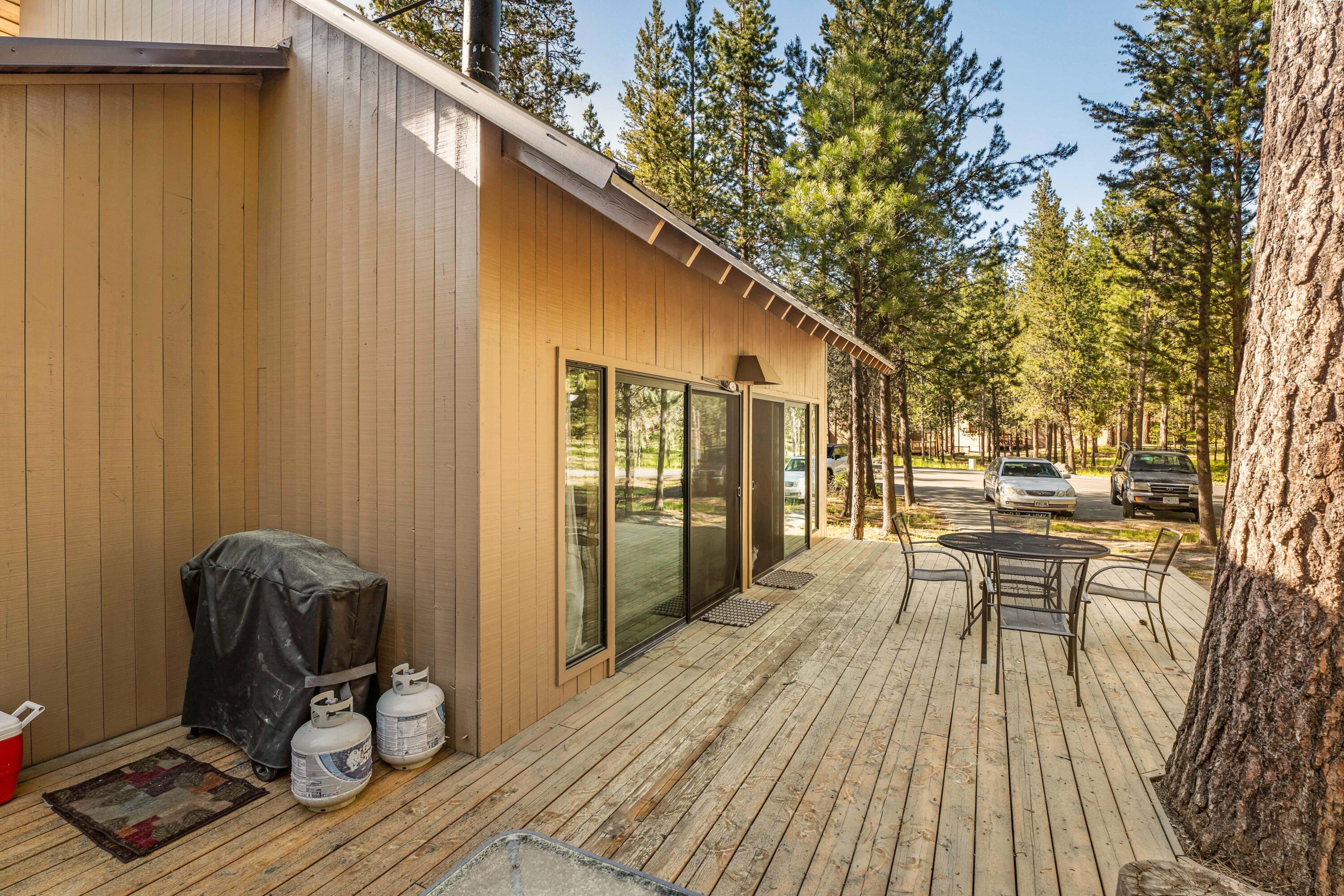 Cluster Court - Residential