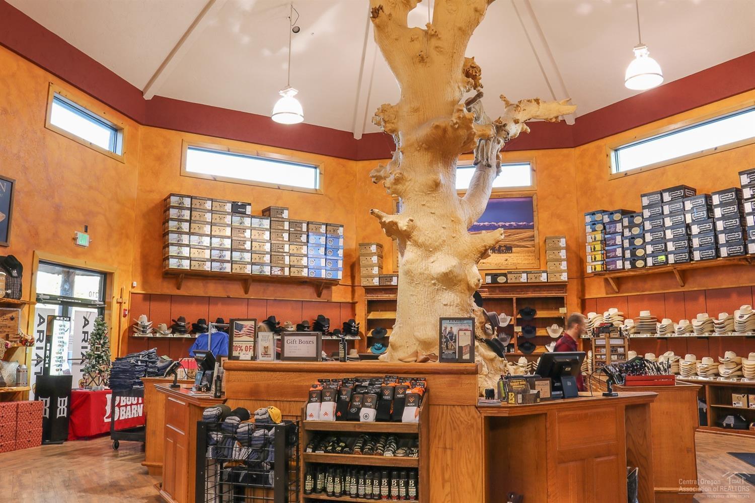 Riverside - Commercial Sale