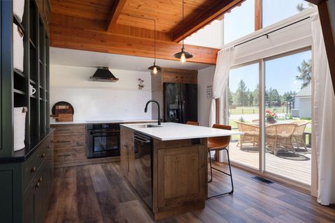 Tiny photo for 13759 SW Meadow View Drive, Camp Sherman, OR 97730 (MLS # 220216994)