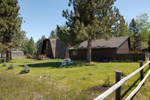 Tiny photo for 13759 SW Meadow View Drive, Camp Sherman, OR 97730 (MLS # 220216994)