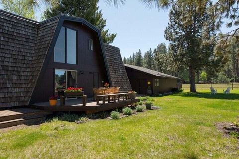 Tiny photo for 13759 SW Meadow View Drive, Camp Sherman, OR 97730 (MLS # 220216994)