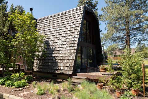 Tiny photo for 13759 SW Meadow View Drive, Camp Sherman, OR 97730 (MLS # 220216994)