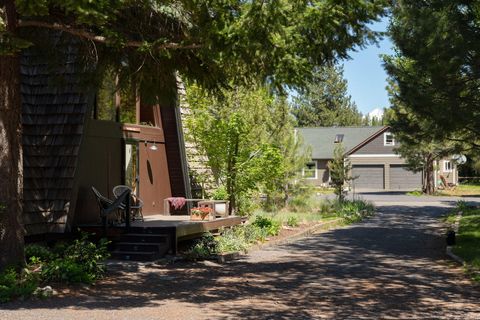 Tiny photo for 13759 SW Meadow View Drive, Camp Sherman, OR 97730 (MLS # 220216994)