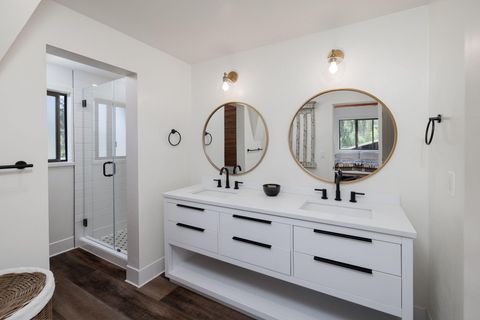 Tiny photo for 13759 SW Meadow View Drive, Camp Sherman, OR 97730 (MLS # 220216994)