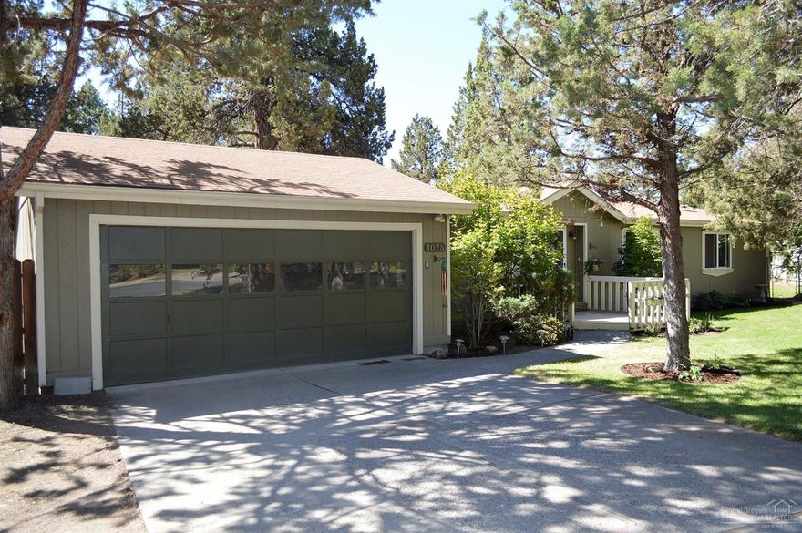 Conveniently located on a nice cul-de-sac with easy access to the Bend Senior Center this home features stainless steel appliances, plenty of kitchen cabinet space, fully fenced landscaped yard with underground sprinklers. With a little TLC and your personal touch this will be an excellent 3 bedroom 2 bathroom home.