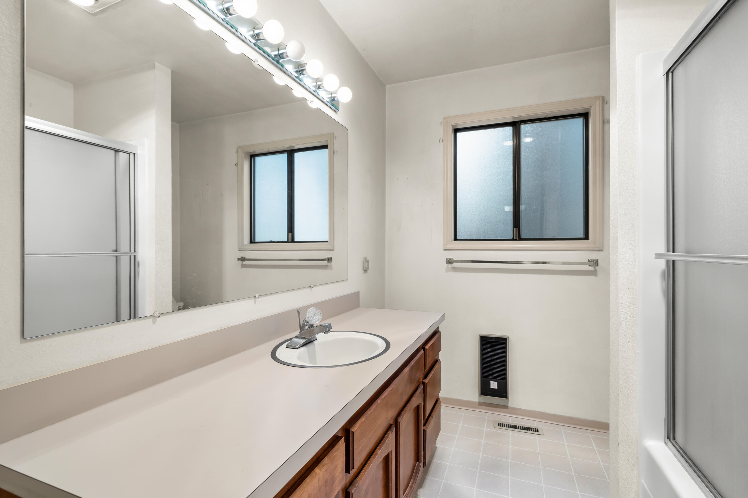 Drrh Trs - Residential