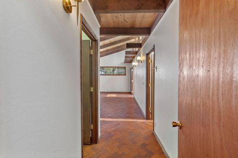 Tiny photo for 1440 NE 10th Street, Grants Pass, OR 97526 (MLS # 220217595)