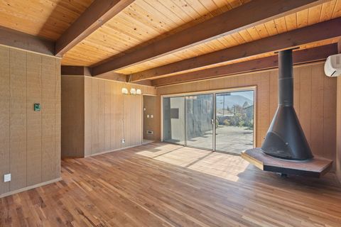 Tiny photo for 1440 NE 10th Street, Grants Pass, OR 97526 (MLS # 220217595)