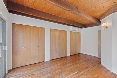 Tiny photo for 1440 NE 10th Street, Grants Pass, OR 97526 (MLS # 220217595)