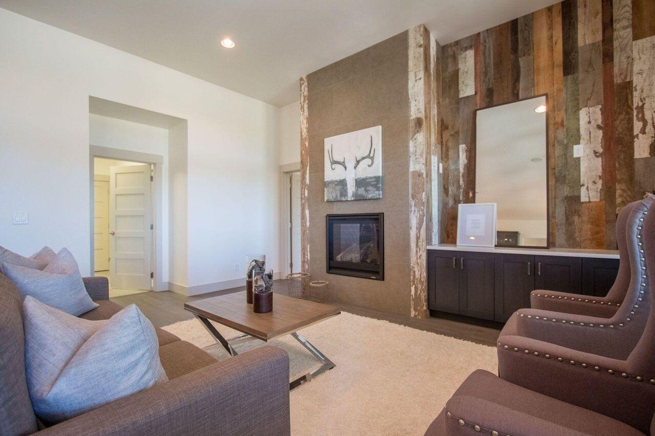 Eagle Crest - Residential