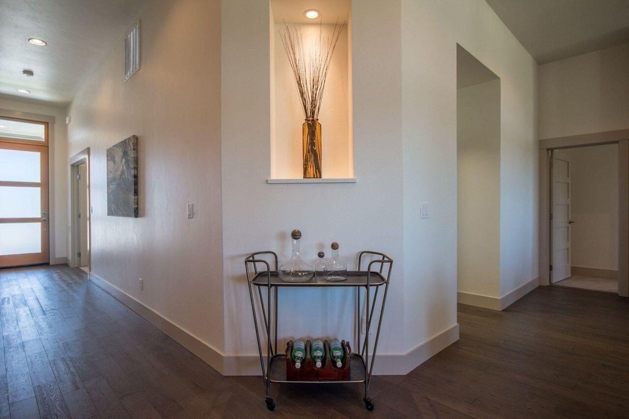 Eagle Crest - Residential