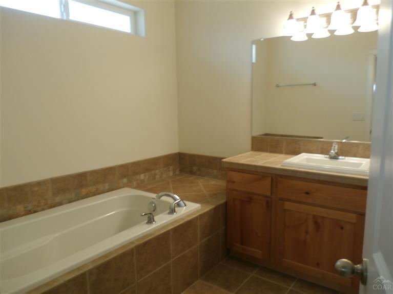 Golden Horseshoe - Residential