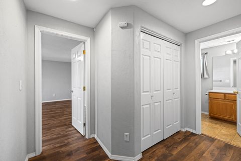 Tiny photo for 3036 Gary Drive, Medford, OR 97504 (MLS # 220212798)