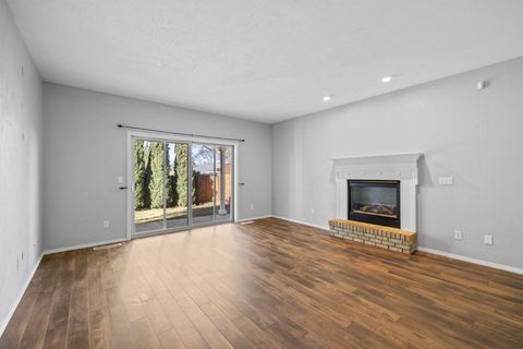 Tiny photo for 3036 Gary Drive, Medford, OR 97504 (MLS # 220212798)