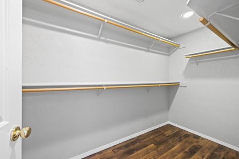 Tiny photo for 3036 Gary Drive, Medford, OR 97504 (MLS # 220212798)