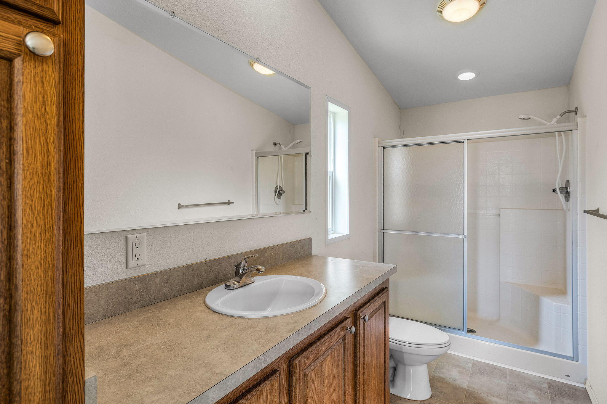 Ni Lah Sha Village - Residential