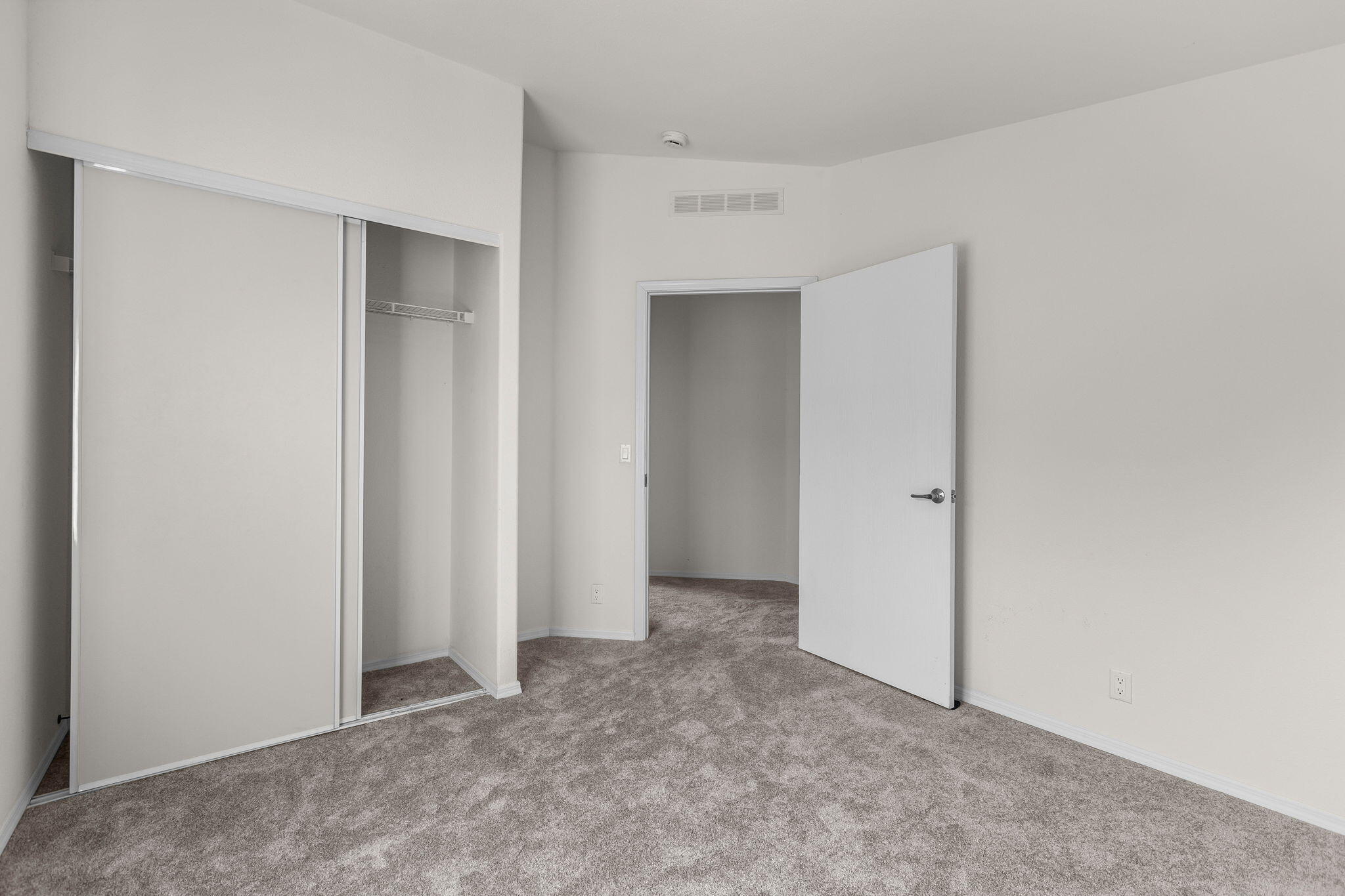 Ni Lah Sha Village - Residential