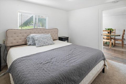 Tiny photo for 2797 SE Paulina Highway, Prineville, OR 97754 (MLS # 220214965)