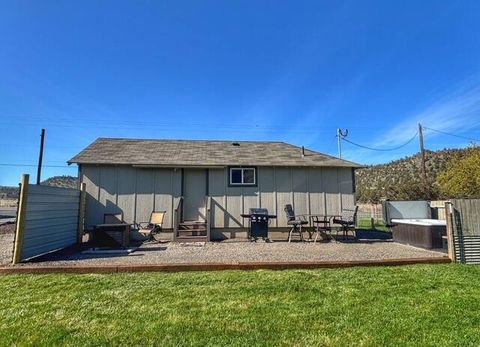 Tiny photo for 2797 SE Paulina Highway, Prineville, OR 97754 (MLS # 220214965)