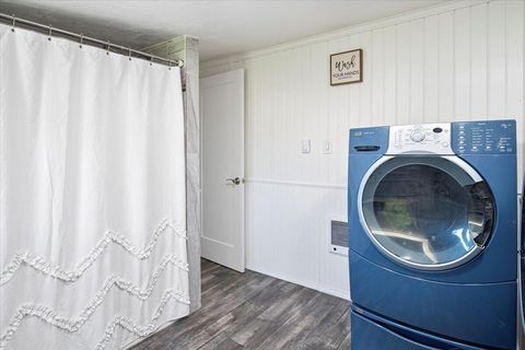 Tiny photo for 2797 SE Paulina Highway, Prineville, OR 97754 (MLS # 220214965)