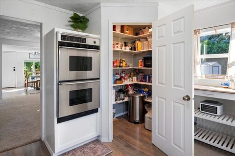 Tiny photo for 2797 SE Paulina Highway, Prineville, OR 97754 (MLS # 220214965)