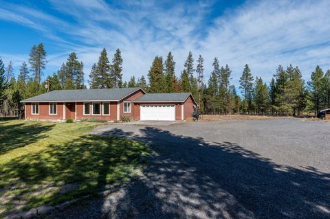 Tiny photo for 16549 Wayne Drive, La Pine, OR 97739 (MLS # 220212215)