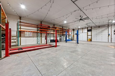 Tiny photo for 16549 Wayne Drive, La Pine, OR 97739 (MLS # 220212215)