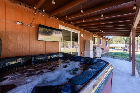 Tiny photo for 16549 Wayne Drive, La Pine, OR 97739 (MLS # 220212215)