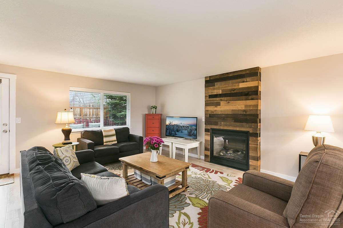 Elkhorn Estates - Residential