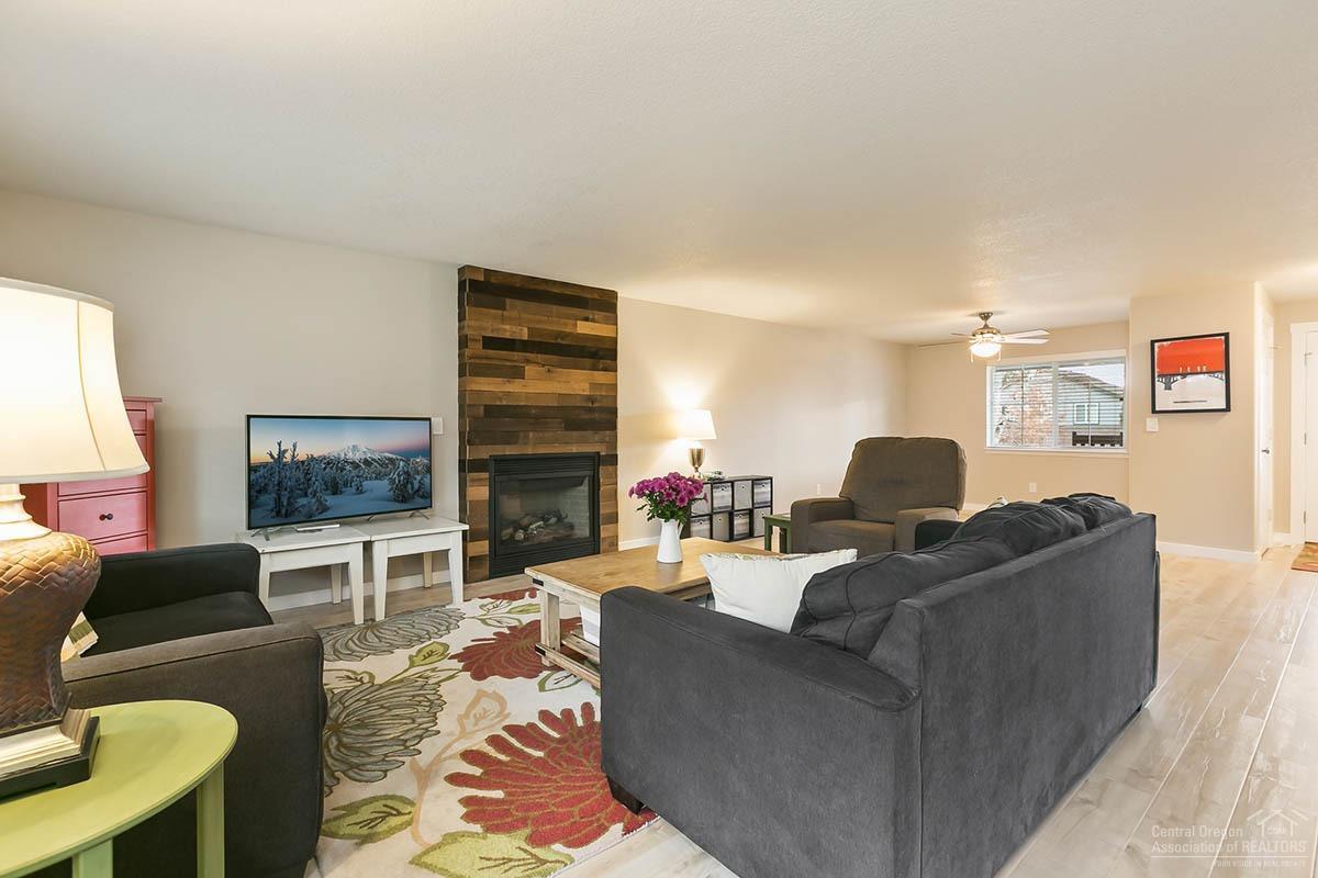 Elkhorn Estates - Residential
