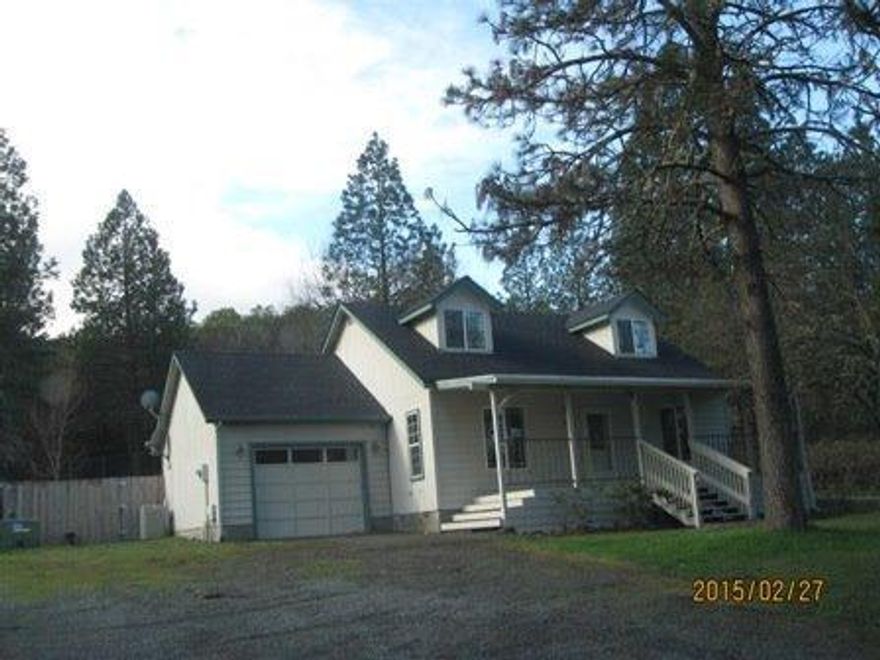 Adorable country home with welcoming front porch. Featuring new roof, carpeting, fresh interior paint, new range/oven, inground pool (as-is condition), attached 1 car garage, 4 bedrooms and 2 full baths! Well and septic inspections completed. Move In Ready just waiting for you.