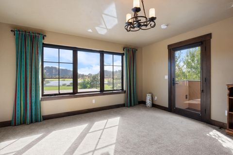 Tiny photo for 431 NE Good Pasture Loop, Terrebonne, OR 97760 (MLS # 220211904)