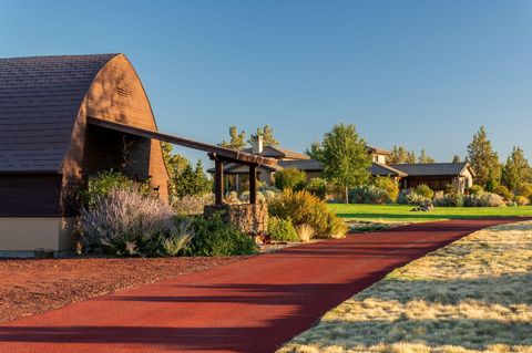 Tiny photo for 431 NE Good Pasture Loop, Terrebonne, OR 97760 (MLS # 220211904)