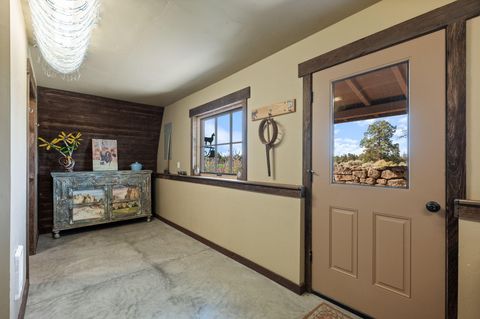 Tiny photo for 431 NE Good Pasture Loop, Terrebonne, OR 97760 (MLS # 220211904)