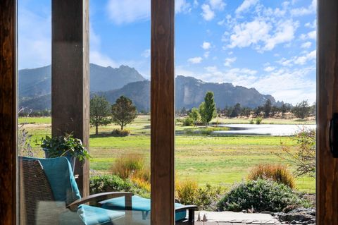 Tiny photo for 431 NE Good Pasture Loop, Terrebonne, OR 97760 (MLS # 220211904)